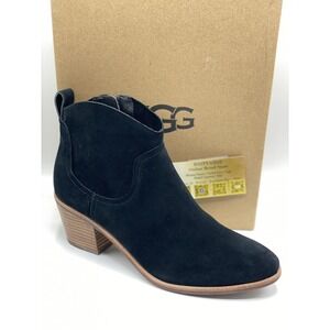 UGG Kingsburg Bootie Women's 11 • New in Box • Black Suede Leather Ankle Boot